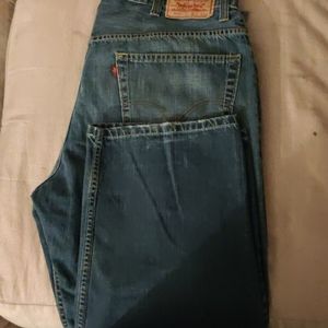 Levi's
